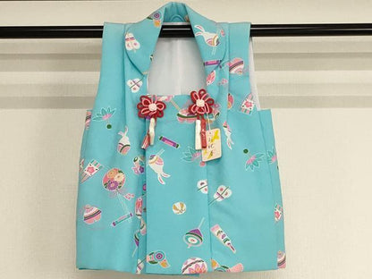 平和屋着物[]七五三　女の子　３歳　祝着　三つ身　被布セット　玩具文　洗える着物　未使用　AABI2708ja