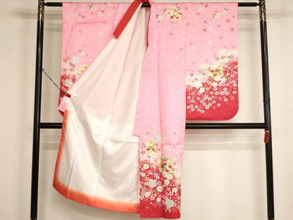 平和屋着物[]七五三　女の子　７歳　祝着　四つ身　袋帯・小物セット　刺繍　舞花文　鈴　暈し染め　金糸　金彩　逸品　AABI2713ja