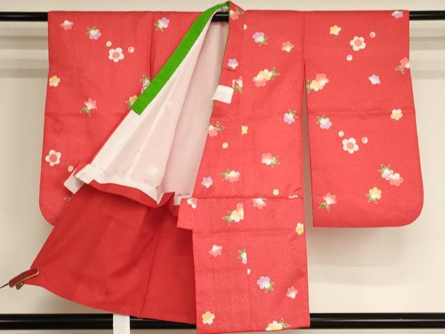 平和屋着物[]七五三　女の子　３歳　祝着　三つ身　被布セット　舞花文　鈴　暈し染め　金彩　AABI2718ja