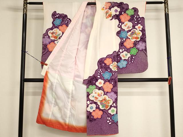 平和屋着物[]七五三　女の子　７歳　祝着　四つ身　長襦袢（無双仕立て・半衿刺繍）セット　駒刺繍　舞梅文　糸巻き　金彩　AABI2727ja