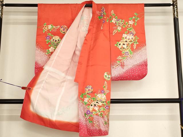 平和屋着物[]七五三　女の子　３歳　祝着　三つ身　花手毬文　金彩　AABI2732ja
