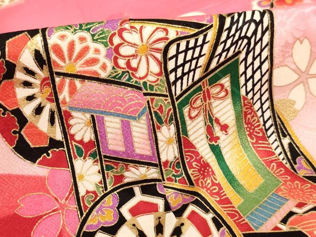 平和屋着物[]七五三　女の子　３歳　祝着　三つ身　御所車花文　暈し染め　金彩　AABI2734ja