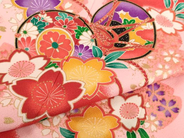 平和屋着物[]七五三　女の子　３歳　祝着　三つ身　桜鼓文　暈し染め　金彩　AABI2744ja