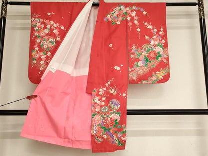 平和屋着物[]七五三　女の子　３歳　祝着　三つ身　手毬花蝶文　金彩　未使用　AABI2747ja