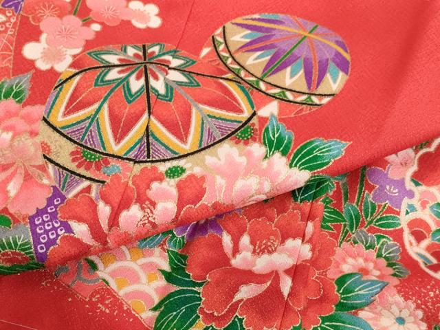平和屋着物[]七五三　女の子　３歳　祝着　三つ身　手毬花蝶文　金彩　未使用　AABI2747ja