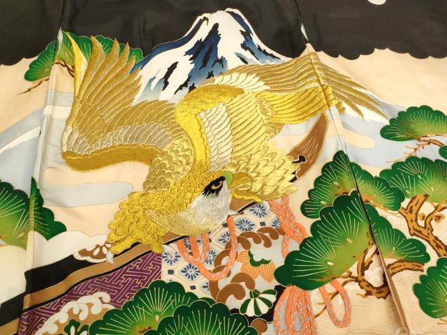 平和屋着物[]お宮参り　男の子　祝着　産着　初着　のしめ　刺繍　鷹　風景松文　金銀糸　金彩　逸品　AABI2775ja