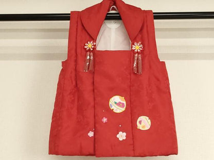 平和屋本店[]七五三　女の子　３歳　祝着　三つ身　長襦袢（単衣）・被布・小物セット　CouCou Memoire　金彩　箱付き　未使用　AABI2816ja