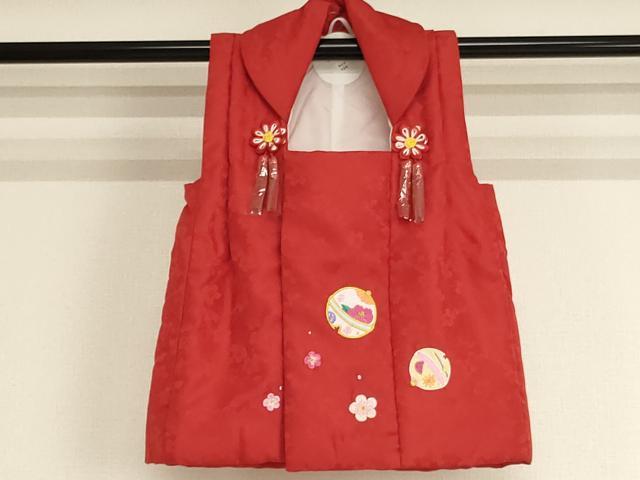 平和屋本店[]七五三　女の子　３歳　祝着　三つ身　長襦袢（単衣）・被布・小物セット　CouCou Memoire　金彩　箱付き　未使用　AABI2816ja
