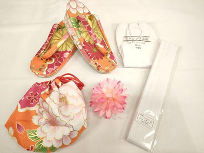平和屋本店[]七五三 女の子 ３歳 祝着 三つ身 長襦袢（単衣）・被布・小物セット 雪輪花文 金彩 箱付き 未使用 AABI2817ja