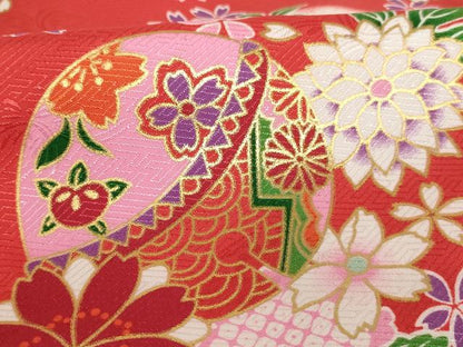 平和屋本店[]七五三　女の子　３歳　祝着　三つ身　長襦袢（単衣）・被布・小物セット　花手毬文　暈し染め 金彩 箱付き 未使用 AABI2818ja