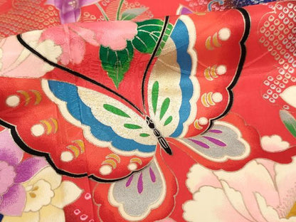 平和屋着物[]七五三　女の子　７歳　祝着　四つ身　長襦袢（単衣・半衿刺繍）セット　花蝶文　暈し染め　金彩　逸品　AABI2829ja