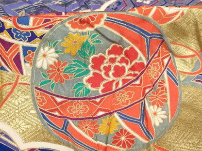 平和屋着物[]七五三　女の子　７歳　祝着　四つ身　雲重ね手毬文　金彩　逸品　AABI2841ja