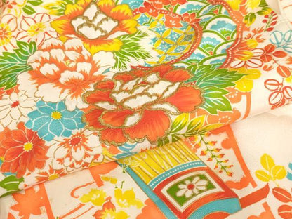 平和屋着物[]お宮参り 女の子 祝着 産着 初着 のしめ 刺繍 楽器花文 琴 金糸 金彩 逸品 AABI2849ja