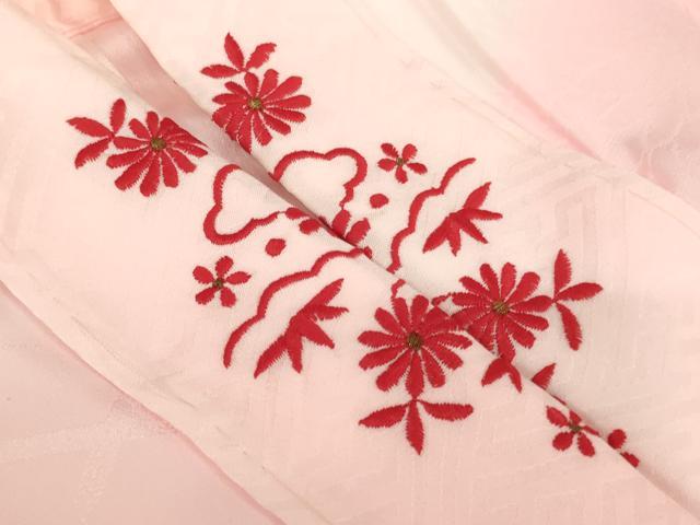 平和屋着物[]子供 女の子 長襦袢 単衣 菊 牡丹地紋 暈し染め 半衿刺繍 洗える着物 未使用 AABI2864ja