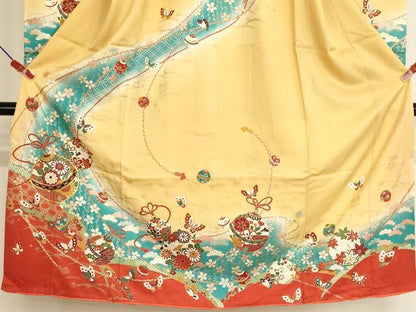 平和屋着物[]七五三 女の子 ７歳 祝着 四つ身 駒刺繍 鈴 花蝶文 暈し染め 金彩 逸品 AABI2868ja