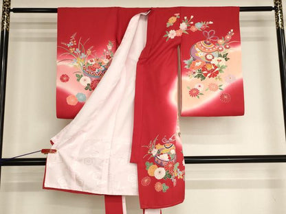 平和屋着物[]お宮参り 女の子 祝着 産着 初着 のしめ 鈴花文 暈し染め 金銀彩 逸品 AABI2874ja