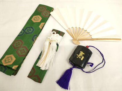 平和屋着物[]七五三 男の子 裃・行灯袴・小物セット 亀甲花文 金糸 逸品 AABI2884ja