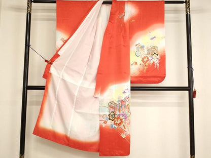平和屋着物[]七五三 女の子 ７歳 祝着 四つ身 駒刺繍 御所車花文 暈し染め 金彩 AABI2887ja