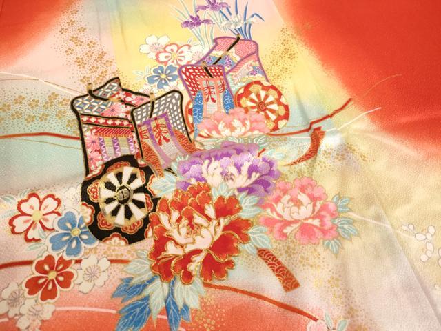 平和屋着物[]七五三 女の子 ７歳 祝着 四つ身 駒刺繍 御所車花文 暈し染め 金彩 AABI2887ja