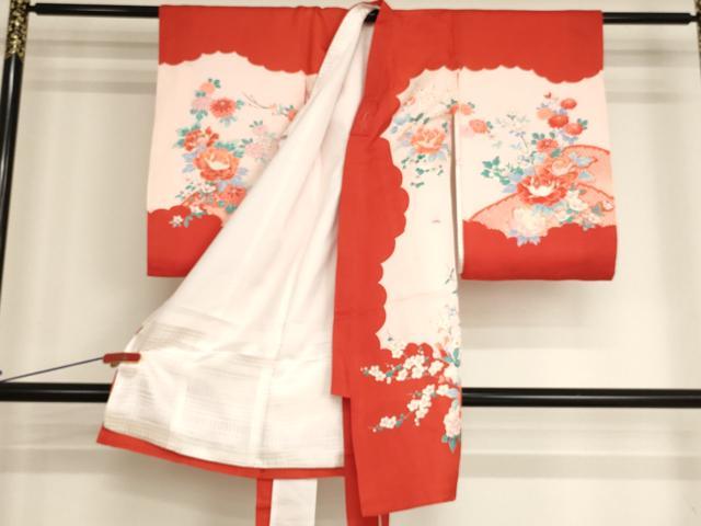 平和屋着物[]お宮参り　女の子　祝着　産着　初着　のしめ　花車文　金彩　逸品　AABI2896ja