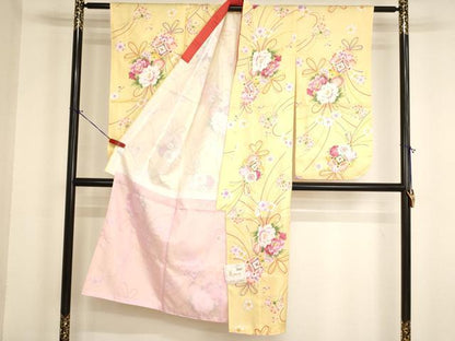平和屋着物[]七五三　女の子　７歳　祝着　四つ身　長襦袢（単衣）・志古貴セット　薬玉文　金彩　未使用　AABI2898ja