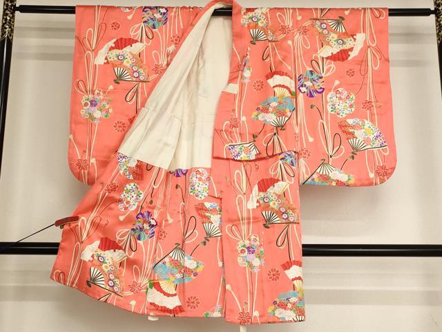 平和屋着物[]七五三　女の子　３歳　祝着　三つ身　被布セット　舞扇花文　金彩　逸品　AABI2902ja