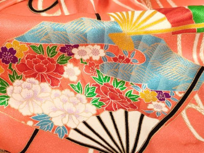 平和屋着物[]七五三　女の子　３歳　祝着　三つ身　被布セット　舞扇花文　金彩　逸品　AABI2902ja