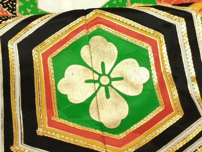 平和屋着物[]七五三　女の子　７歳　祝着　四つ身　駒刺繍　亀甲花文　金彩　洗える着物　AABI2905ja