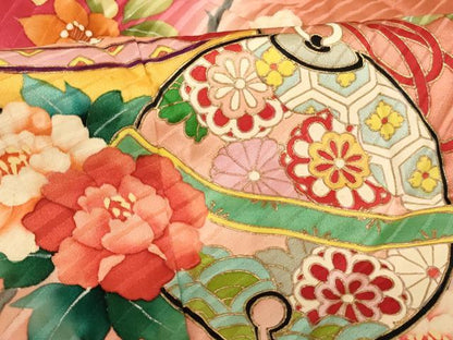 平和屋着物[]七五三　女の子　３歳　祝着　三つ身　鈴　枝花文　暈し染め　金彩　逸品　AABI2912ja