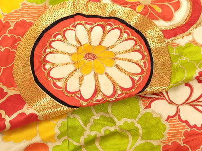 平和屋着物∵女の子　十三参り　子供　祝着　駒刺繍　花丸文　牡丹　金彩　逸品　AABI2913ja