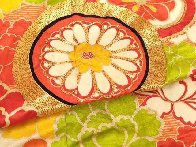 平和屋着物∵女の子　十三参り　子供　祝着　駒刺繍　花丸文　牡丹　金彩　逸品　AABI2913ja