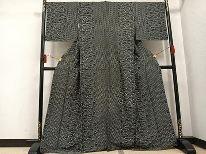 平和屋着物●お召　立波間道　千鳥　黒地　正絹　逸品　AABI2981ph