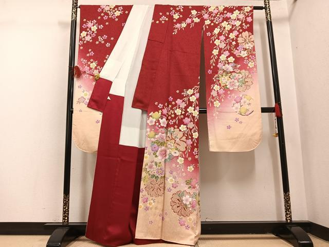 平和屋着物●豪華振袖・長襦袢(無双仕立て)セット　刺繍　草花文　暈し染め　金彩　金通し地　半衿刺繍　正絹　逸品　AABI2993ph