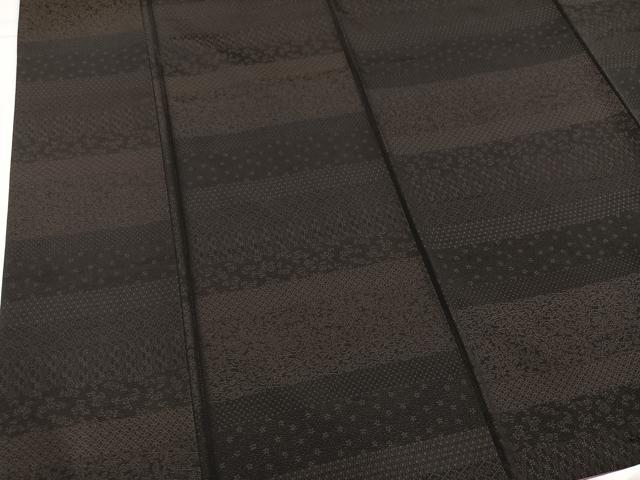 平和屋着物●お召　横段花文　黒地　さが美扱い　正絹　逸品　AABI2994ph