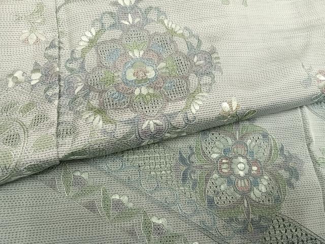 平和屋着物●本場大島紬　訪問着　中国三大刺繍　汕頭刺繍　スワトウ刺繍　花唐草文　正絹　逸品　未使用　AABI3017ph