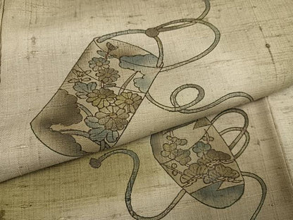 平和屋着物●訪問着　生紬　作家物　手描き　器物草花文　暈し染め　金彩　正絹　逸品　AABI3035ph