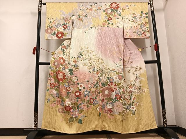 平和屋着物●訪問着　駒刺繍　草花文　暈し染め　金彩　正絹　逸品　AABI3091ph
