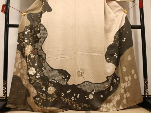 平和屋着物●訪問着　絞り　刺繍　枝花文　金彩　正絹　逸品　AABI3099ph