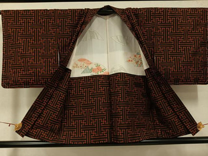 平和屋着物●本場大島紬　龍郷絣　秋名バラ　黒地　正絹　逸品　未使用　AABI3102ph