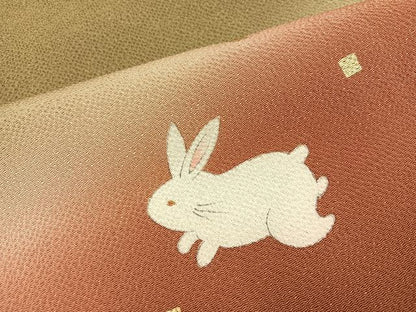 平和屋着物●人形作家・ホリヒロシ　訪問着　兎　暈し染め　金彩　鬼しぼ縮緬　正絹　逸品　AABI3110ph