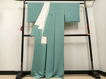 平和屋着物●本加賀友禅作家　柿本市郎　色無地　草花地紋　千草色　丹後ちりめん　反端付き　正絹　逸品　AABI3119ph