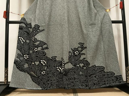 平和屋着物●訪問着　総絞り　流水草花文　黒地　正絹　逸品　AABI3120ph