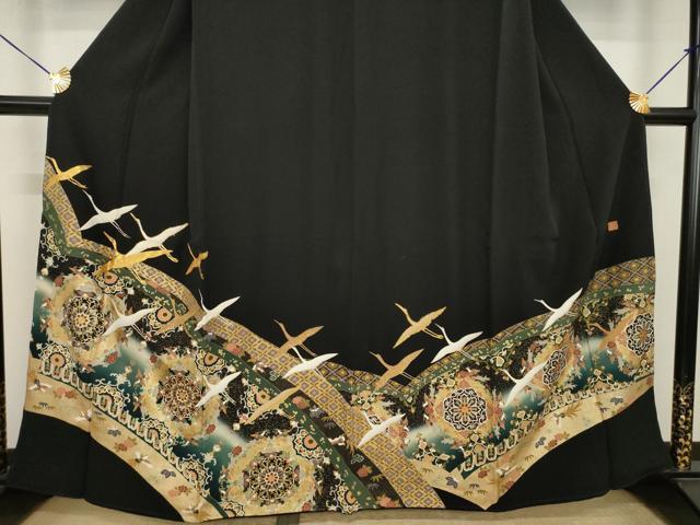 平和屋着物●世界的ファッションデザイナー　山本寛斎　kansaiブランド　駒刺繍　飛鶴正倉院花文　金彩　正絹　逸品　AABI3780ck