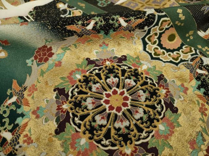 平和屋着物●世界的ファッションデザイナー　山本寛斎　kansaiブランド　駒刺繍　飛鶴正倉院花文　金彩　正絹　逸品　AABI3780ck