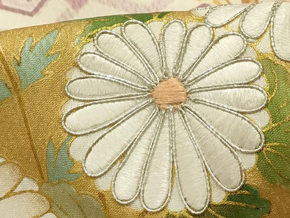 平和屋着物■豪華色留袖　駒刺繍　雲取り吉祥花文　金彩　正絹　逸品　AABI3911sx