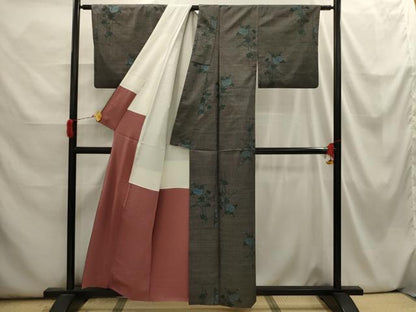 平和屋着物■本場大島紬 7マルキ 草花文 正絹 逸品 AABI3930sx