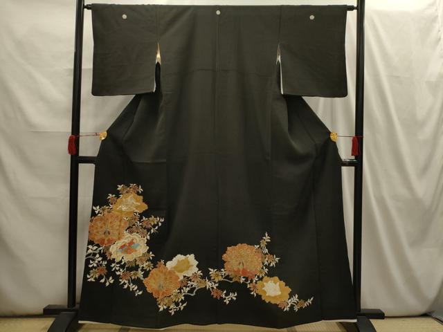 平和屋着物■豪華黒留袖　駒刺繍　手描き　孔雀花文　金彩　正絹　逸品　AABI3967sx
