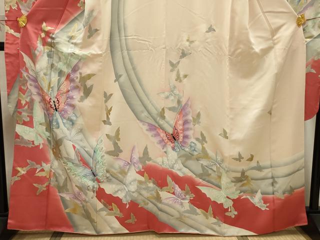 平和屋着物■豪華振袖　舞蝶文　金銀彩　正絹　逸品　AABI4009sx