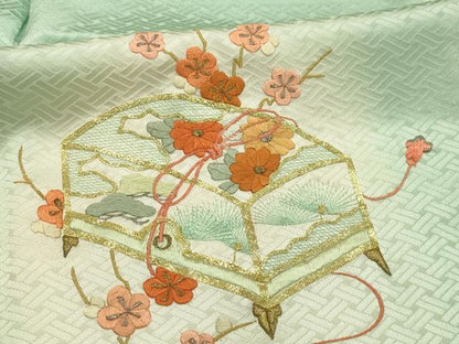 平和屋着物■訪問着　駒刺繍　花文箱文　暈し染め　正絹　逸品　AABI4100sx