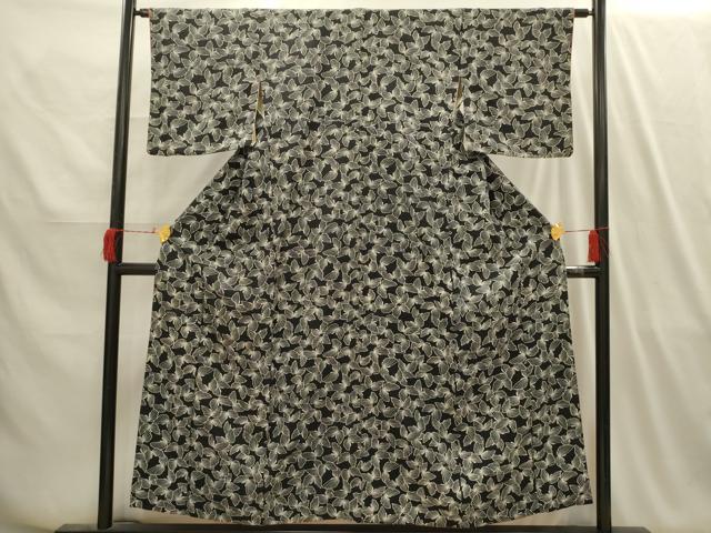 平和屋着物■上質な小紋　舞蝶文　黒地　正絹　逸品　AABI4138sx
